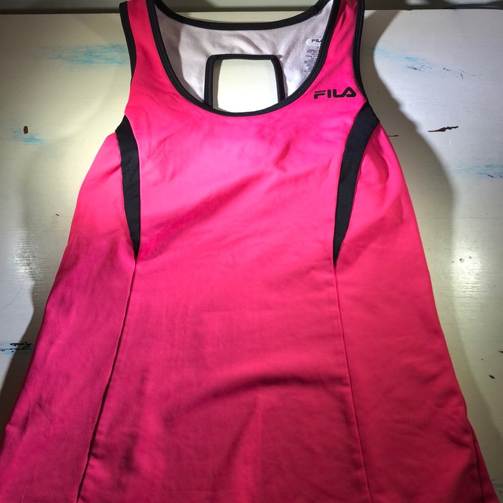 FILA Small workout Tank
